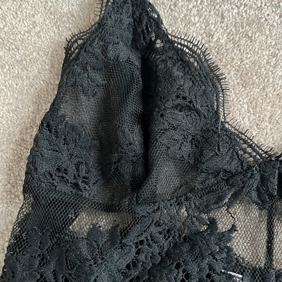 VS sheer black all over lace babydoll - Picture 5 of 7